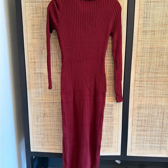 NWT’s Bodycon sweater dress. Size M. - Picture 6 of 11